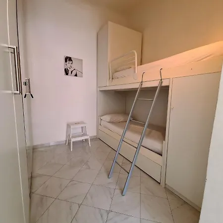 Casa Cici A 50 Mt Dal Mare Nel Budello Di Finale * 菲纳莱利古雷