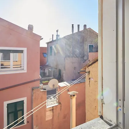 Casa Cici A 50 Mt Dal Mare Nel Budello Di Finale Apartamento *