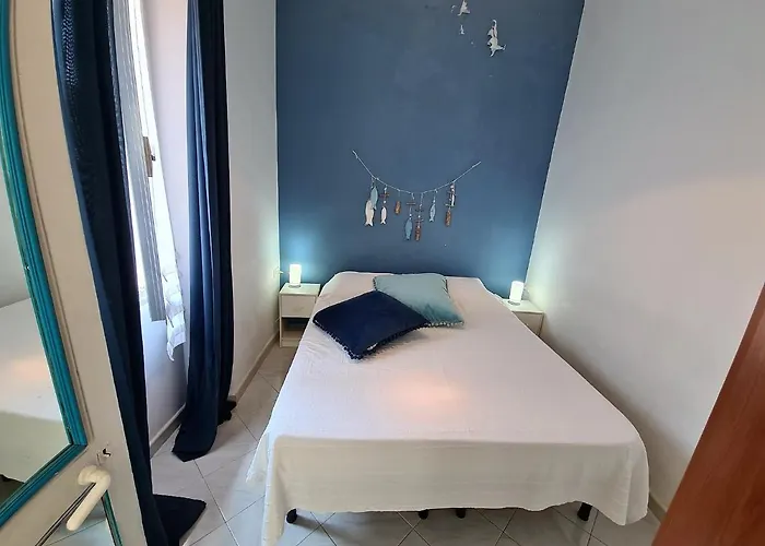 Apartman Casa Cici A 50 Mt Dal Mare Nel Budello Di Finale